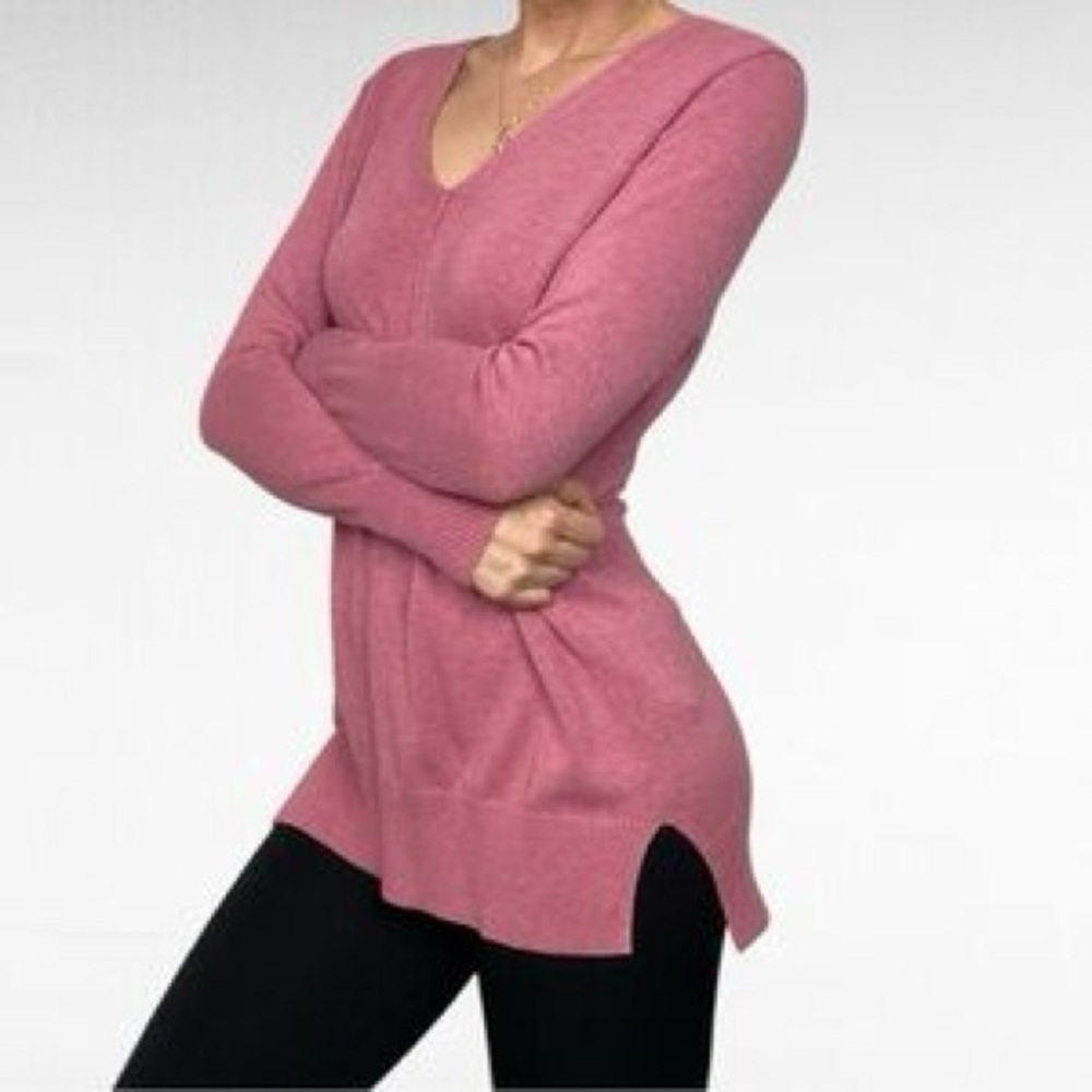 Old Navy ribbed v neck tunic sweater
